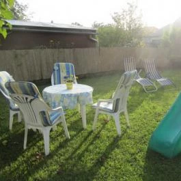 Andrea Apartmanház Balatongyörök - Medence/kert