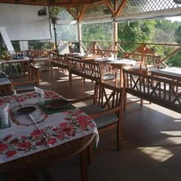 Jurta Spirit Hotel Balatongyörök - Vendéglátás