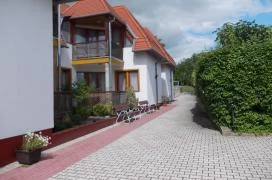 Klaudia Apartmanház Balatongyörök