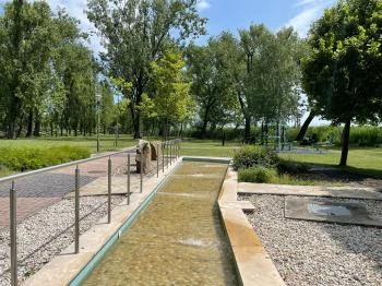 Balatongyöröki Gyógynövénykert és Kneipp-ösvény Balatongyörök