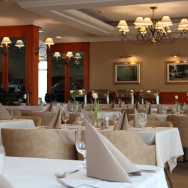 Hotel Marina-Port Balatonkenese - Vendéglátás