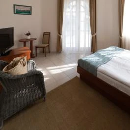 Zsanett Hotel Balatonkeresztúr - Szobák