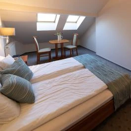 Zsanett Hotel Balatonkeresztúr - Szobák