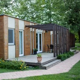 Zsanett Hotel Balatonkeresztúr - Külső kép