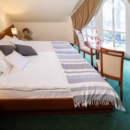 Zsanett Hotel Balatonkeresztúr - Szobák