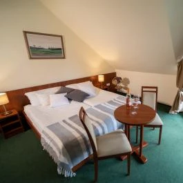 Zsanett Hotel Balatonkeresztúr - Szobák