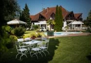 Zsanett Hotel Balatonkeresztúr