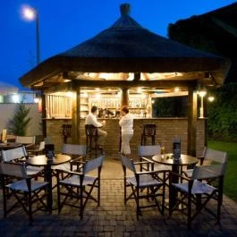 Club Regatta Minihotel Balatonlelle - Vendéglátás