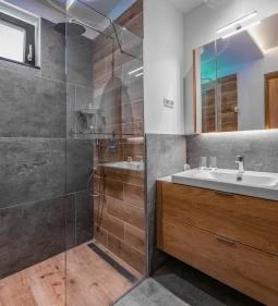 H55 Balatonlelle Apartmanházak