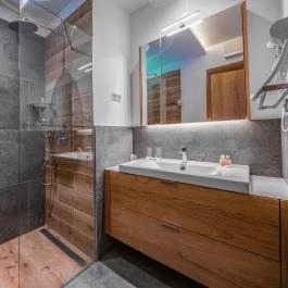 H55 Balatonlelle Apartmanházak Balatonlelle - Szobák