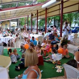 Hotel Melis, Balatonlelle Balatonlelle - Vendéglátás