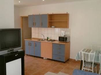 Keresztes Apartmanház Balatonlelle