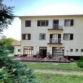 Sirály Hotel Balatonlelle - Külső kép