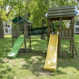 Sirály Hotel Balatonlelle - Medence/kert