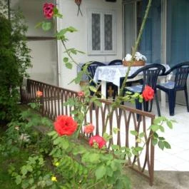 Zsuzsa Apartmanház Balatonlelle - Külső kép