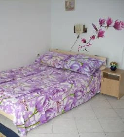 Zsuzsa Apartmanház