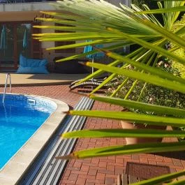 Hullám Villa Balatonmáriafürdő - Medence/kert