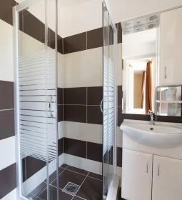 Port Étterem & Panzió