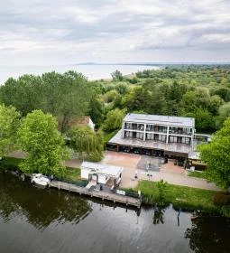 Port Étterem & Panzió