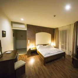 Viktor Bor- és Vendégház Balatonmáriafürdő - Szobák