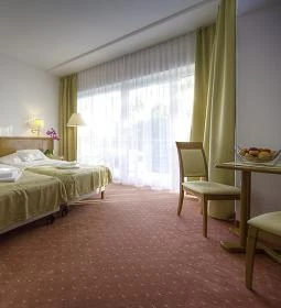 Két Korona Hotel étterme