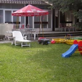 Családi Üdülő Balatonszárszó Balatonszárszó - Medence/kert