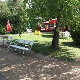 Családi Üdülő Balatonszárszó Balatonszárszó - Medence/kert