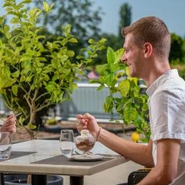 Holiday Resorts Balatonszárszó - Vendéglátás