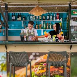 Holiday Resorts Balatonszárszó - Vendéglátás