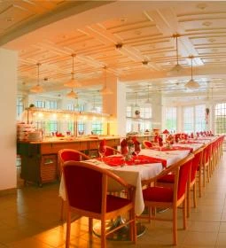 Két Korona Konferencia & Wellness Hotel