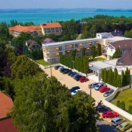 Két Korona Konferencia & Wellness Hotel Balatonszárszó - Wellness