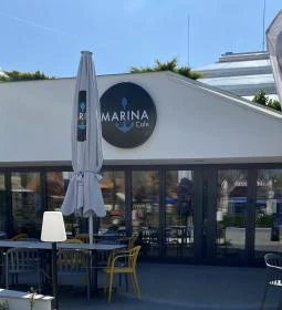 Marina Café & Bistro