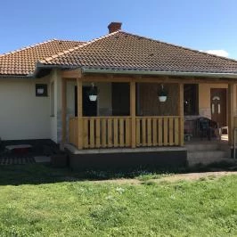 Szeder Ház Balatonszemes - Medence/kert