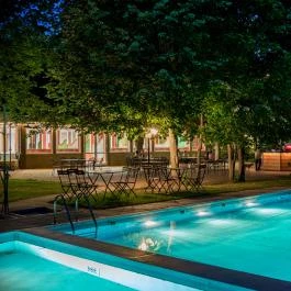 Wellness Hotel Szindbád Balatonszemes - Medence/kert