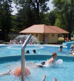 Balatonszemesi Élményfürdő