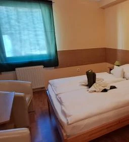 Zöldsziget Menedék Rendezvény és Pihenőház