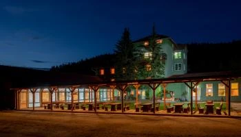 Zöldsziget Menedék Rendezvény és Pihenőház Bárna