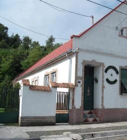 Múltidéző és Hagyományőrző Porta