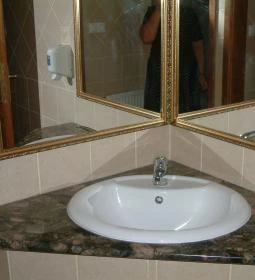 Naspolya Étterem & Panzió 