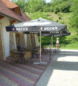 Naspolya Panzió & Étterem