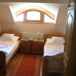 Naspolya Panzió & Étterem Bátaapáti - Szobák