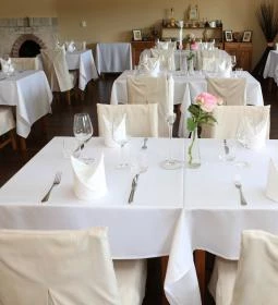 Bonne Chance Hotel étterme