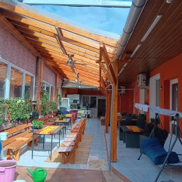 Békési Apartmanok Békés - Medence/kert