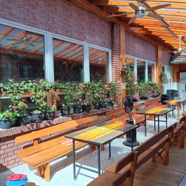 Békési Apartmanok Békés - Medence/kert