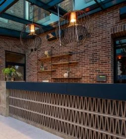 Bordűr Wellness Hotel és Szőnyegmúzeum