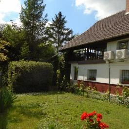 Family Apartman Berekfürdő Berekfürdő - Medence/kert