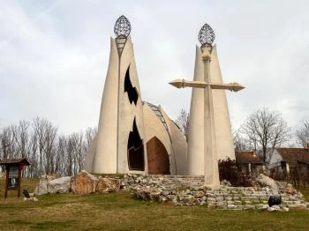 Megbékélés kápolna Beremend