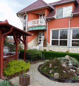 Katalin Motel & Étterem