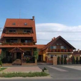 Hotel Angela Berettyóújfalu - Külső kép