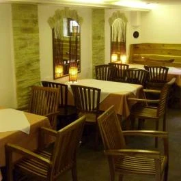 Hotel Angela Berettyóújfalu - Vendéglátás